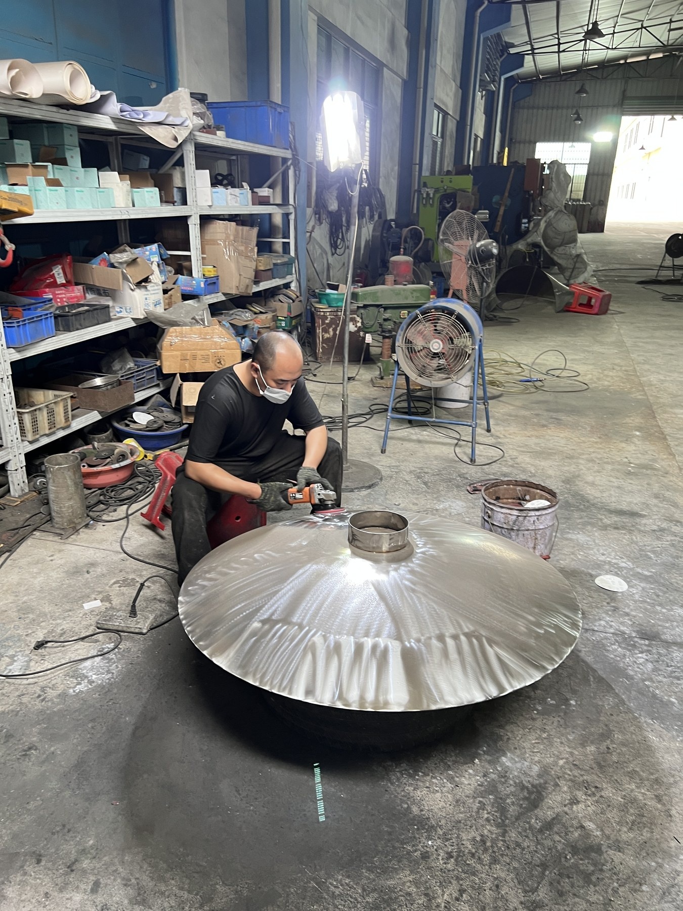 Workshop polishing review for the same stainless steel disc sculpture