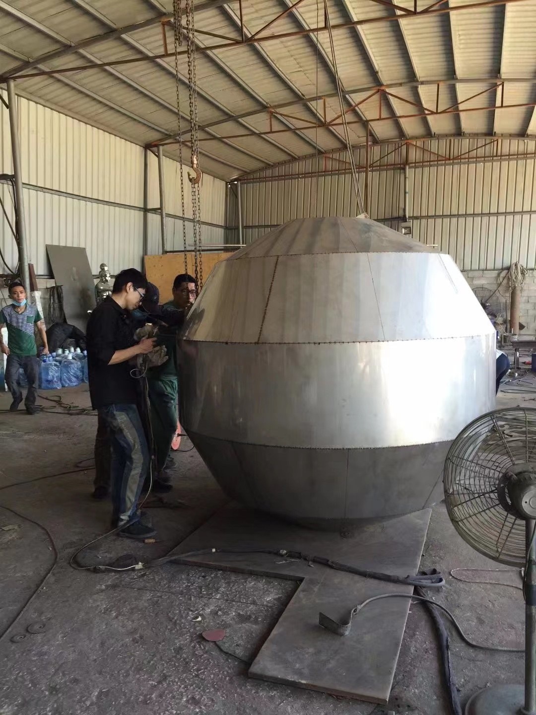Fabrication review of the same stainless steel sphere structure